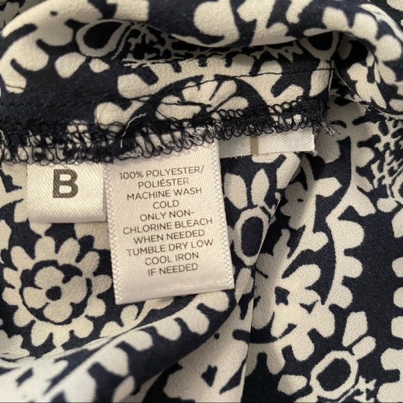 LOFT Cap Sleeve Top Navy/Cream Size XS - Picture 3 of 5